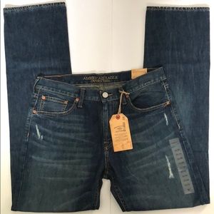 Ⓜ️NWT AE Original Straight Distressed Jeans 32/34